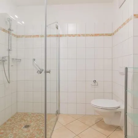 Apartment Haus Thalia 7 *